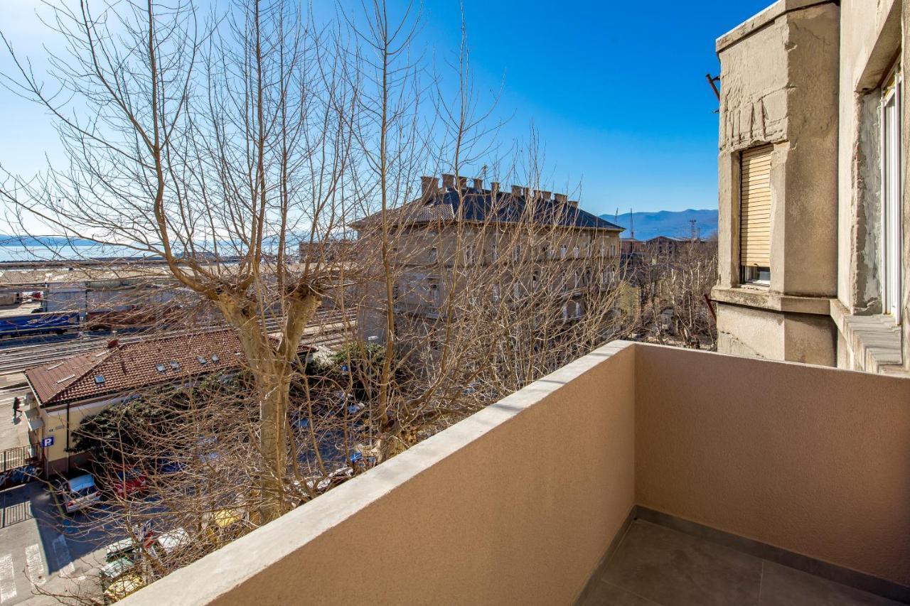 Apartment Bella 36 Rijeka Bagian luar foto